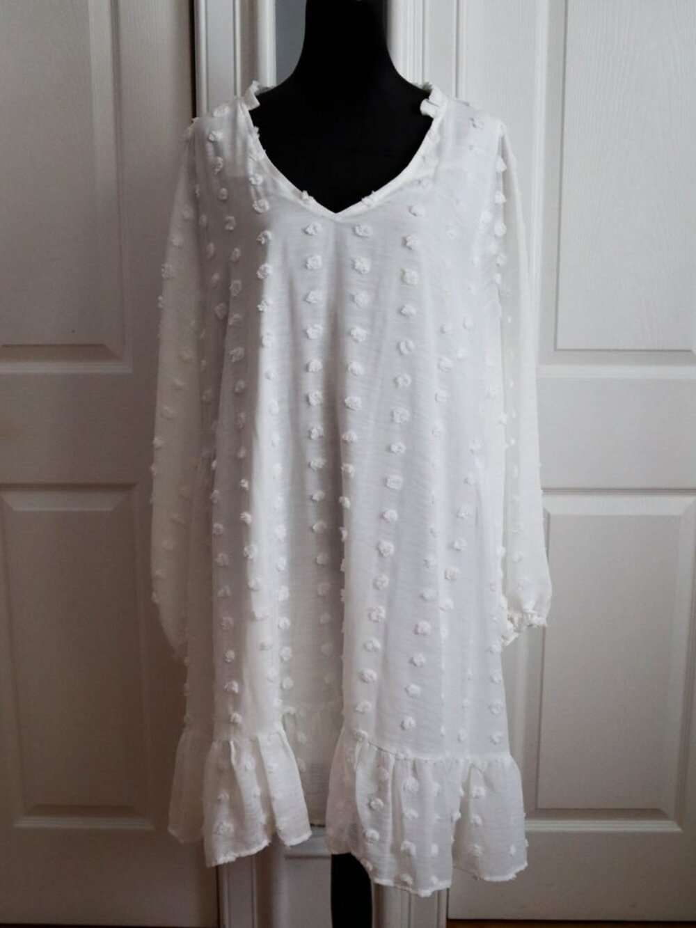 Arula Dress Sz B Woman's US Plus Size 2x White Swiss Dot Baby Doll Dress Boho